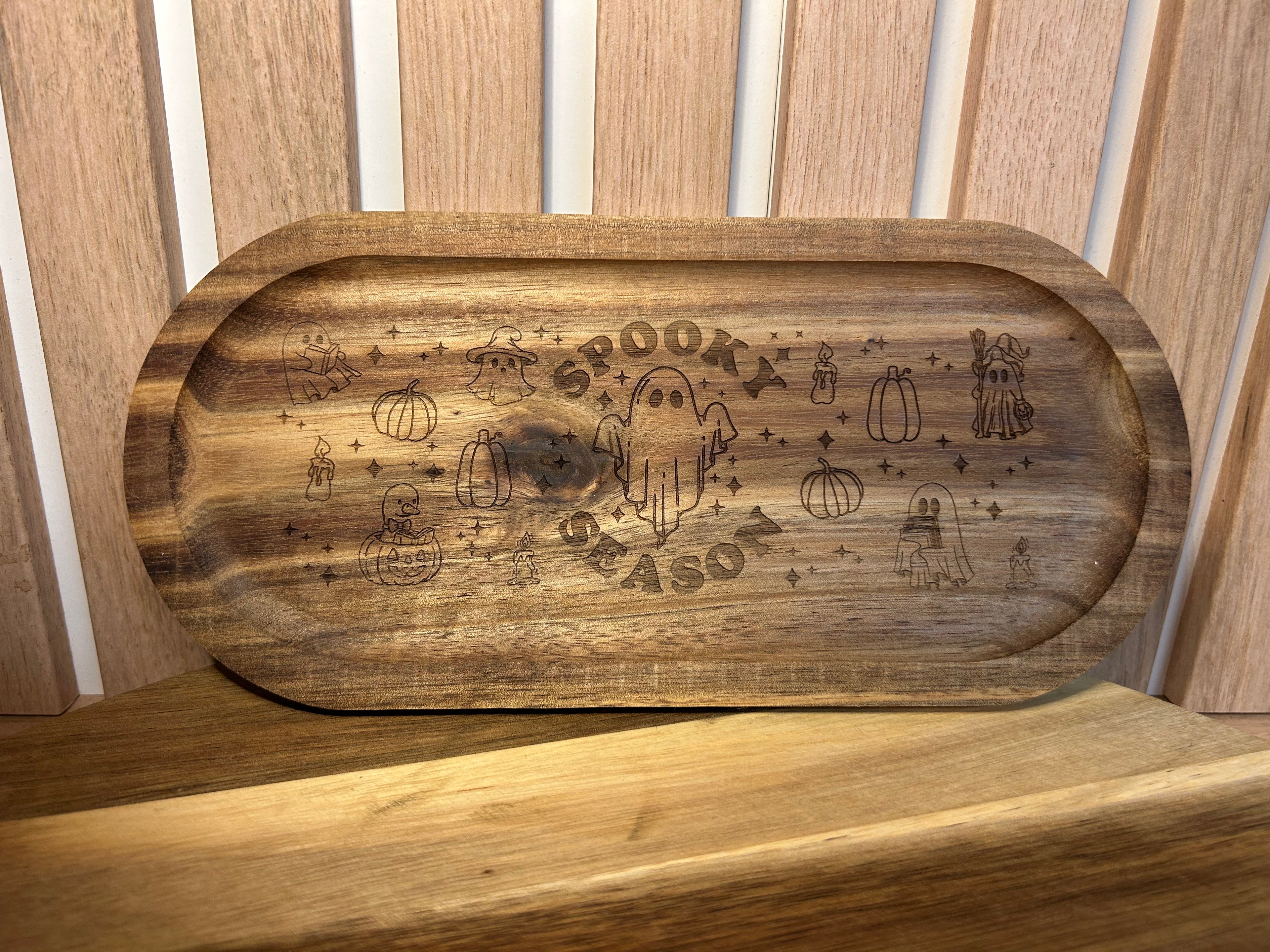 Petit plateau en bois  – Spooky season