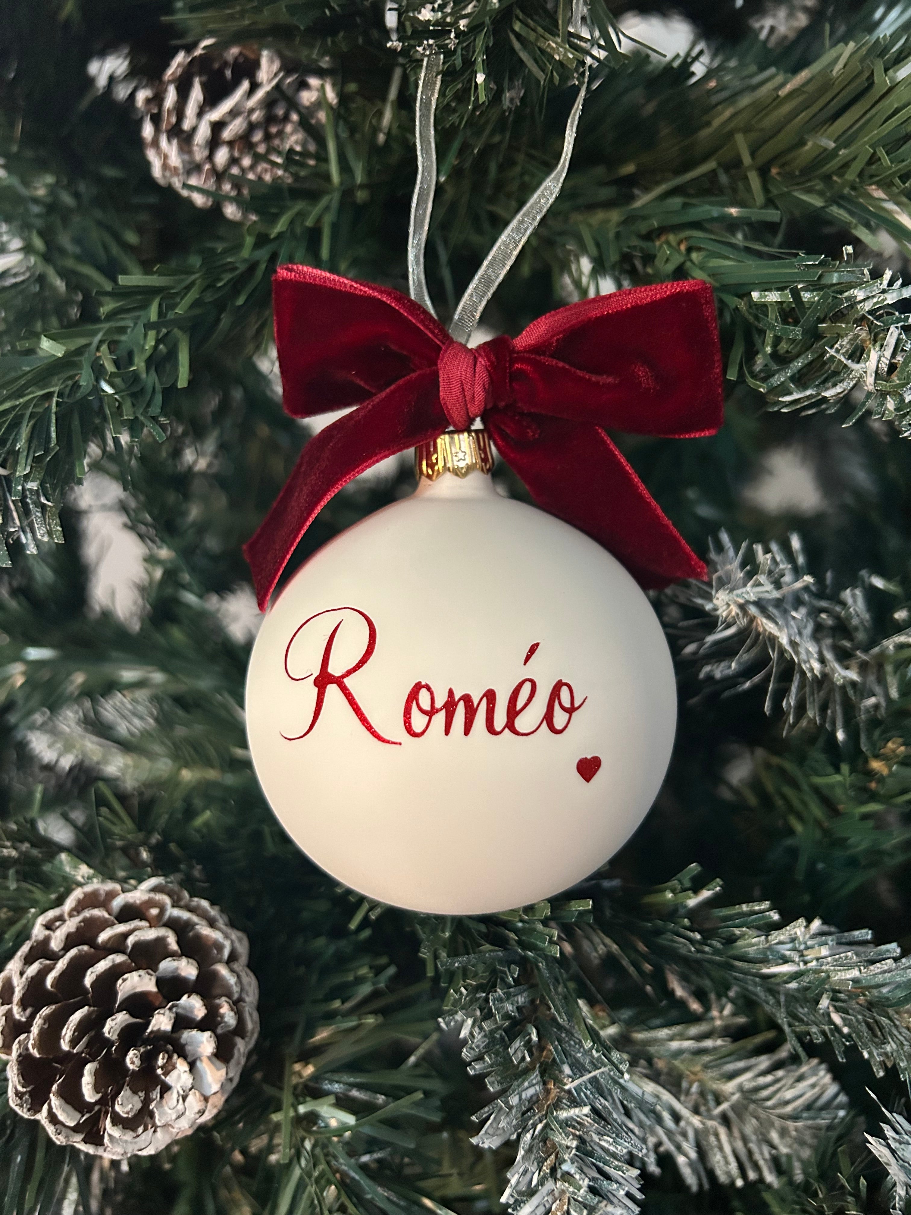 Boule de noël blanche 8cm