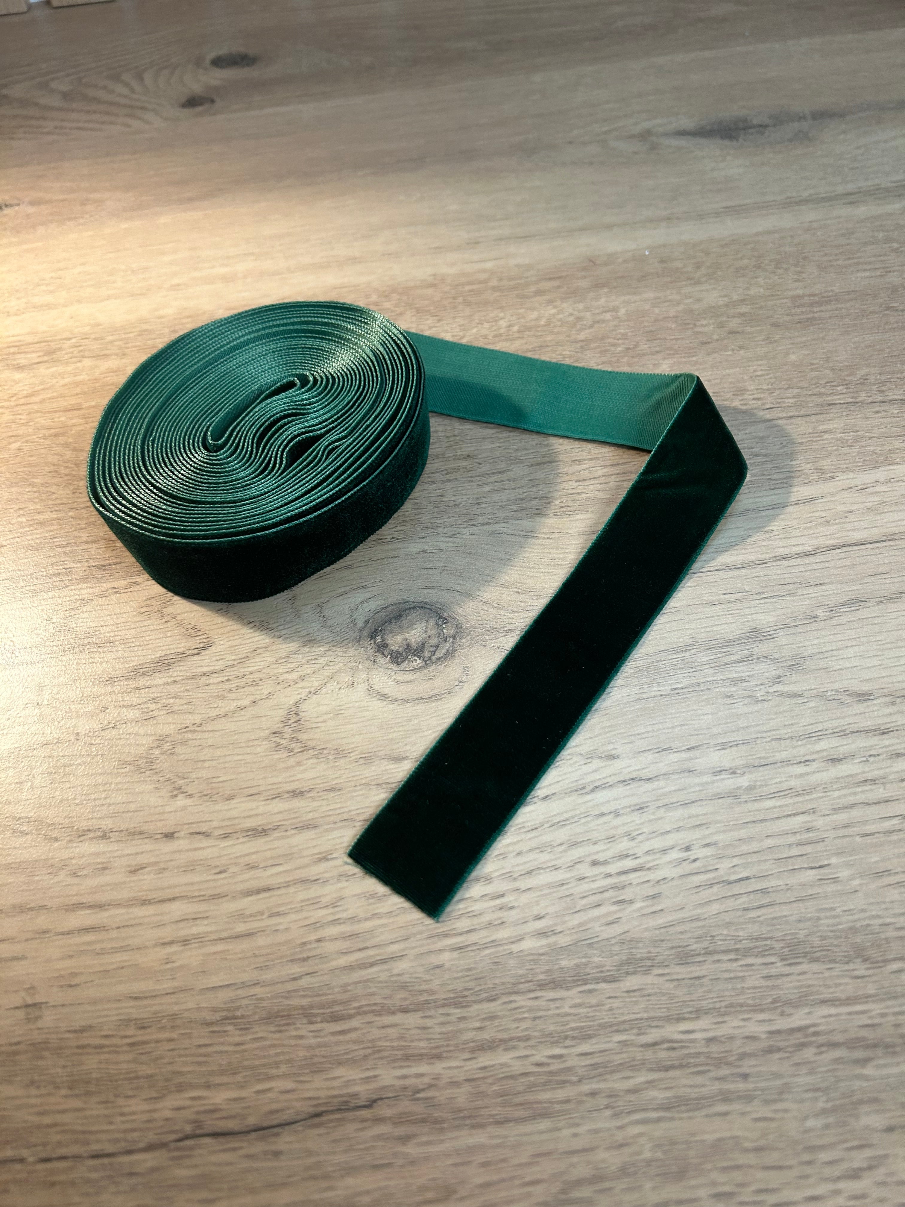 Boule de noël blanche 8cm